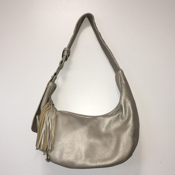 Handbags - Silver Leather Shoulder Bag